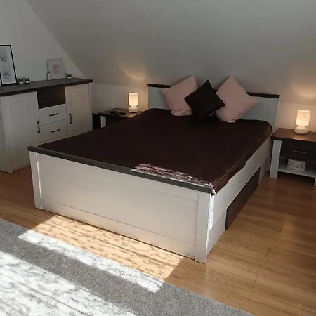 Holiday home Mit Schwimmteich In Idyllischer Lage Jeleniewo (Warmian-Masurian)