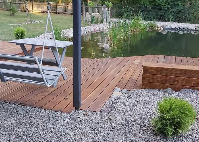 Dom wakacyjny Mit Schwimmteich In Idyllischer Lage